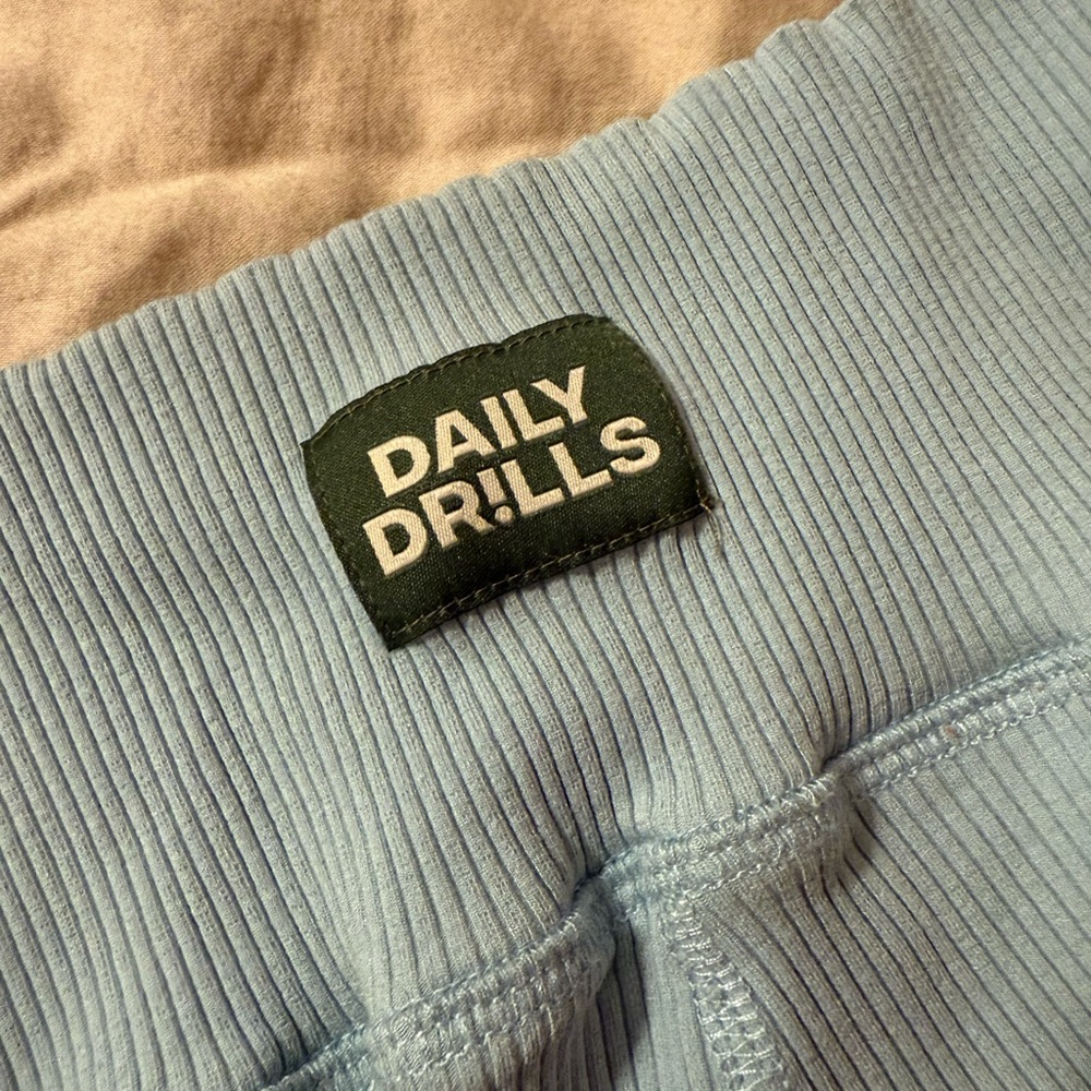 Daily Drills Ribbed Shortie Shorts in Surf - Picture 3 of 3
